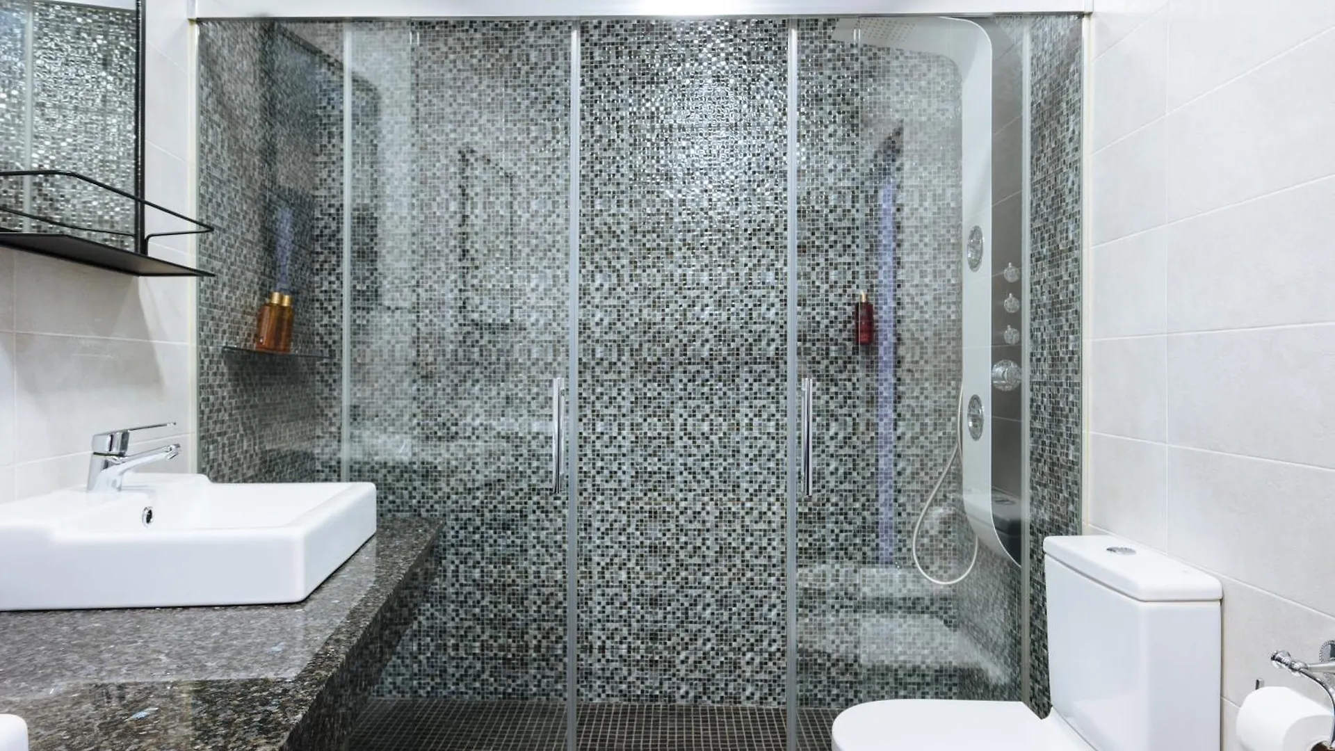 Apartamentos El Escondite de María Sevilha